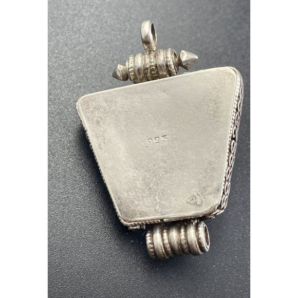 Vintage Tibetan Gau Box Locket Pendant Sterling Silver Coral Prayer Box - Picture 4 of 6